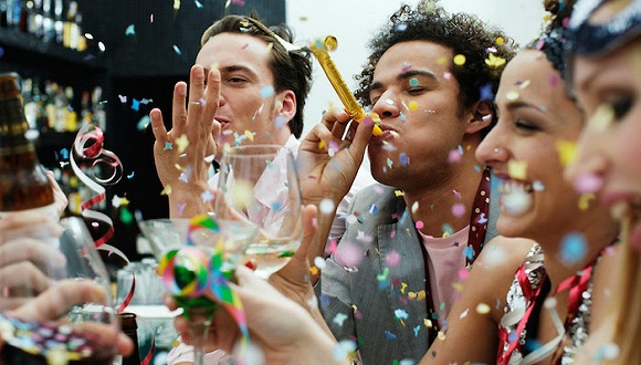 有个歪果仁做了个Twitter转发抽奖程序,结果中奖中到手软!_ 图片描述