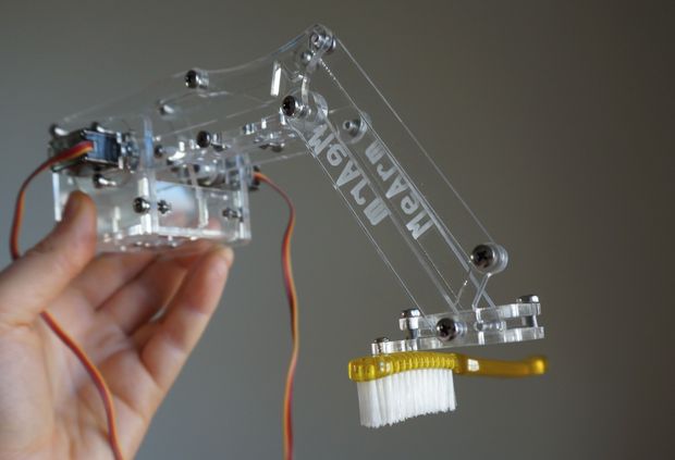 技术宅发明的这些“shittyrobots”_ 图片描述