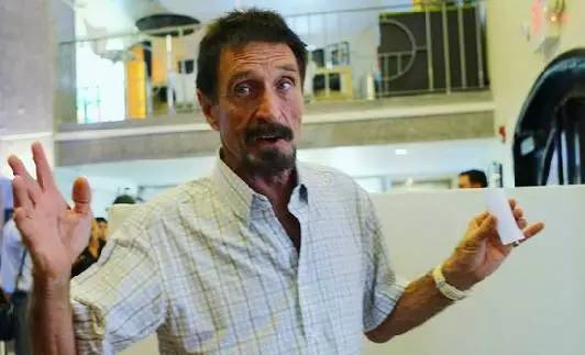 史上最猛程序员!我大哥!让你们在叫我“挨踢狗”_ 图片描述