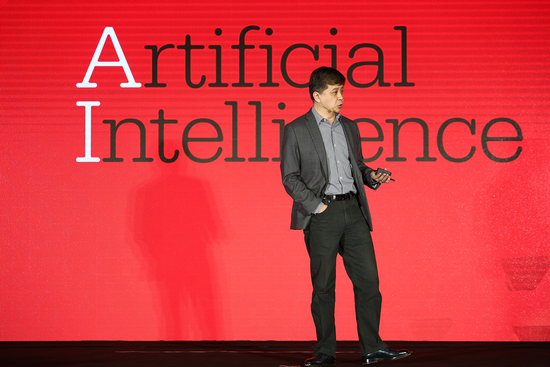 微软洪小文解读智能层级:目前的智能都是AI+HI