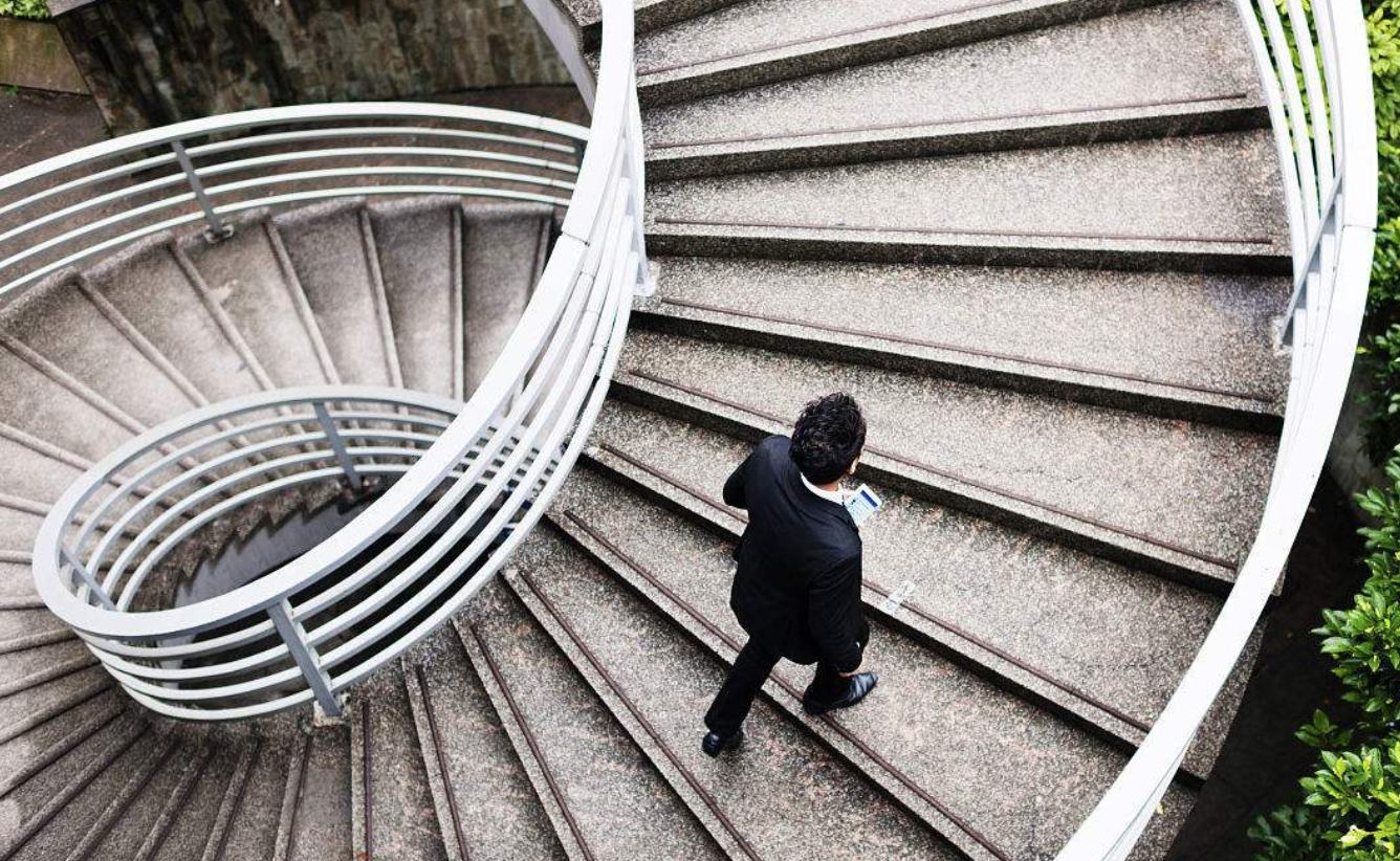 如影随形的设计模式与现实世界_ 图片描述